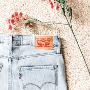 Levi 721 High Rise Studded Skinny Jeans